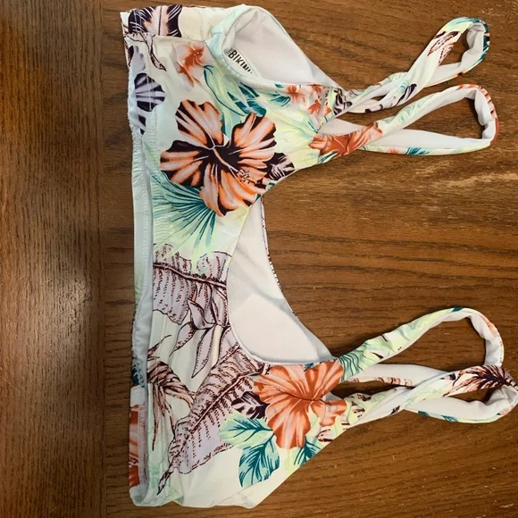 Bikini Top - Picture 2 of 4